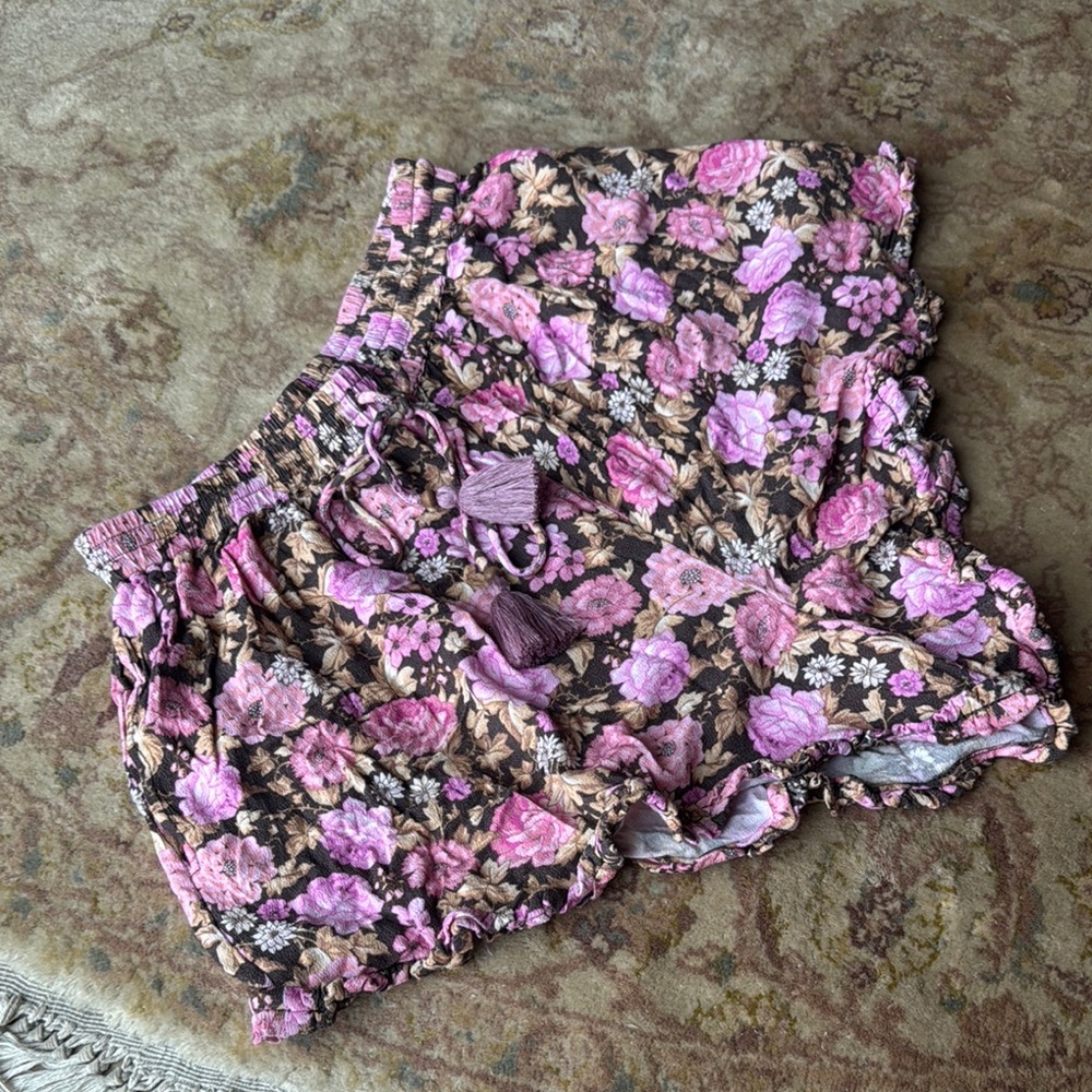 Enchanted Garden Sample Shorts - Picture 2 of 7